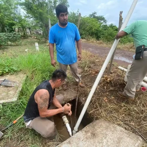 CMAPS restablece el servicio de agua potable en Texalpan de Abajo