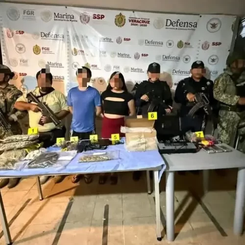 Operativo en Minatitlán deja dos personas  detenidas por presuntos delitos contra la salud