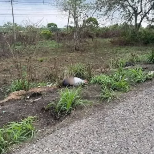 Localizan cadáver abandonado a un costado de la autopista Nuevo Teapa-Cosoleacaque