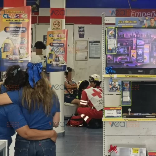 Asaltan casa de empeño en Veracruz; clientes y empleados viven momentos de tensión