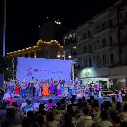 Música y tradición fortalecen la identidad sanandrescana en los Viernes Culturales