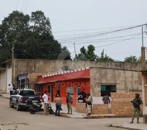 Ataque armado en Oluta deja un muerto y un herido