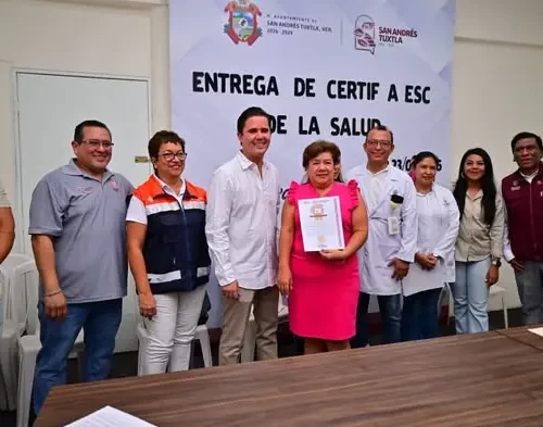 Certifican a 27 escuelas como Promotoras de la Salud en San Andrés Tuxtla
