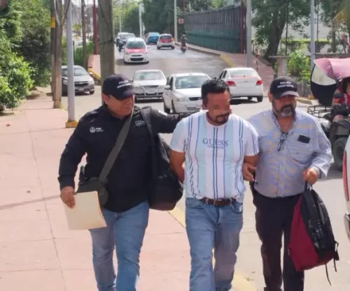 El docente del COBAEV 04 es acusado del presunto abuso sexual agravado contra una alumna menor de edad