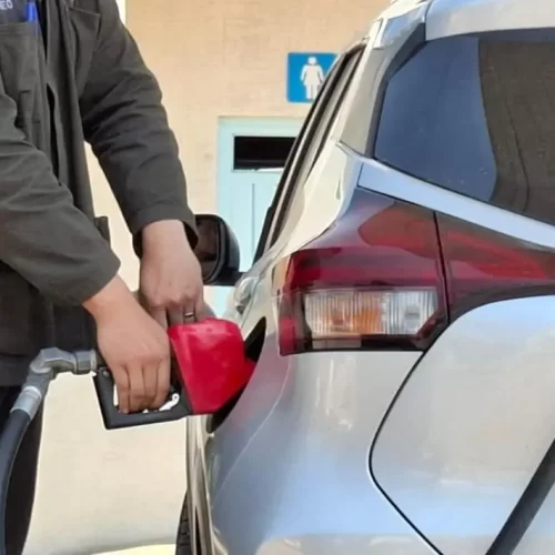 El 90% de las estaciones vende el litro de gasolina regular en menos de 24 pesos: Profeco