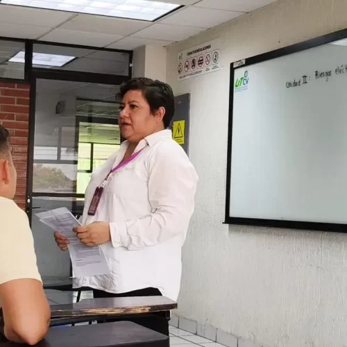 Doctora Emilia Olivos, veracruzana destacada en el Día de la Mujer en la Ingeniería