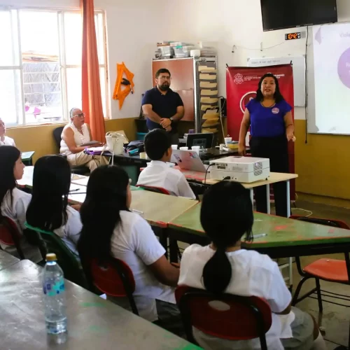 DIF San Andrés Tuxtla impulsa acciones para prevenir el embarazo adolescente en escuelas