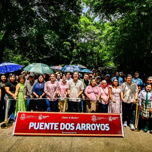 Inauguran Puente Dos Arroyos en beneficio de comunidades de San Andrés Tuxtla