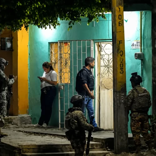 Realizan cateo en vivienda de Acayucan por presunta venta