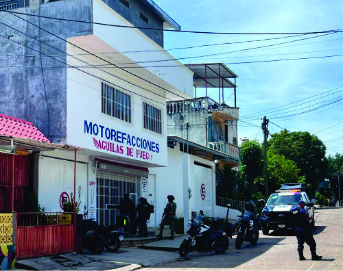 Intento de extorsión con cartulina y una  bala moviliza a corporaciones en Acayucan|