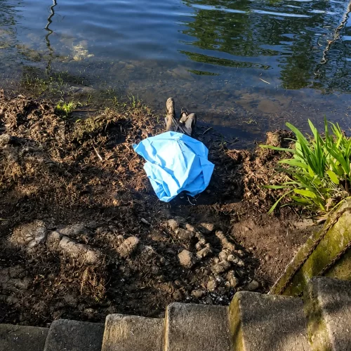 Hallan sin vida a hombre en el lago de Catemaco